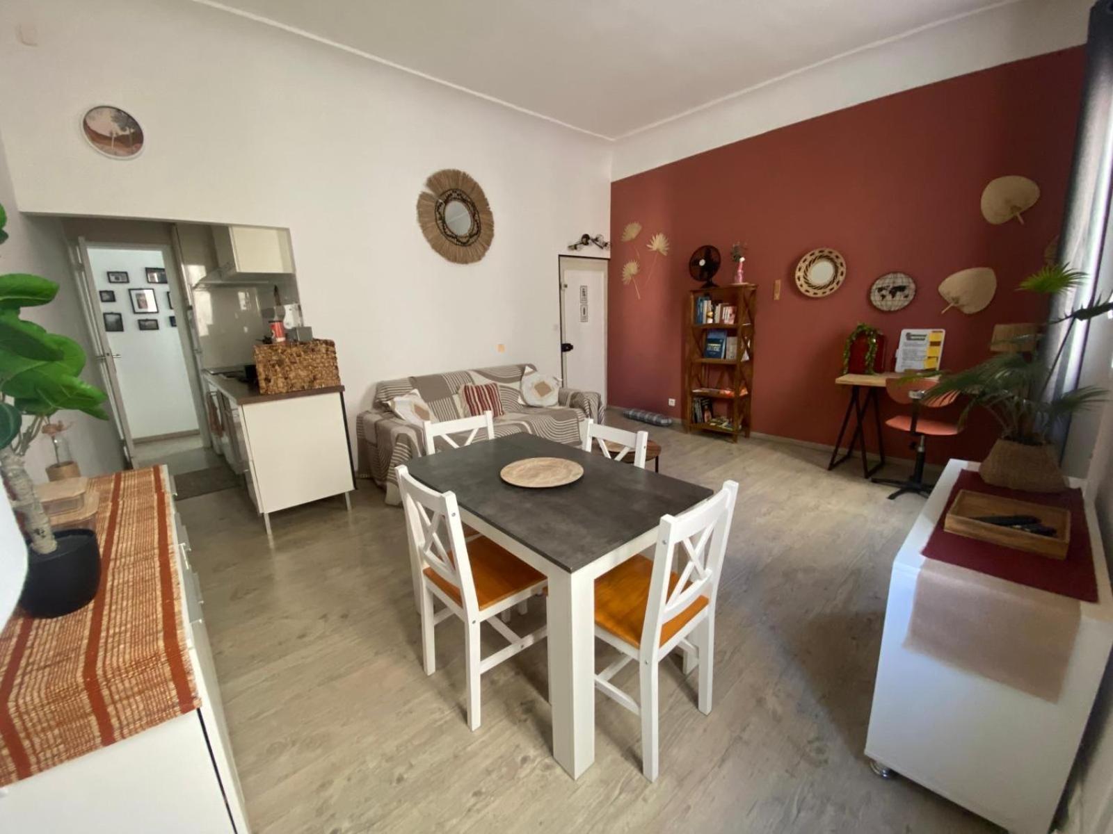 Apartment Laura ,coeur De Ville, Port Et Plages La Ciotat